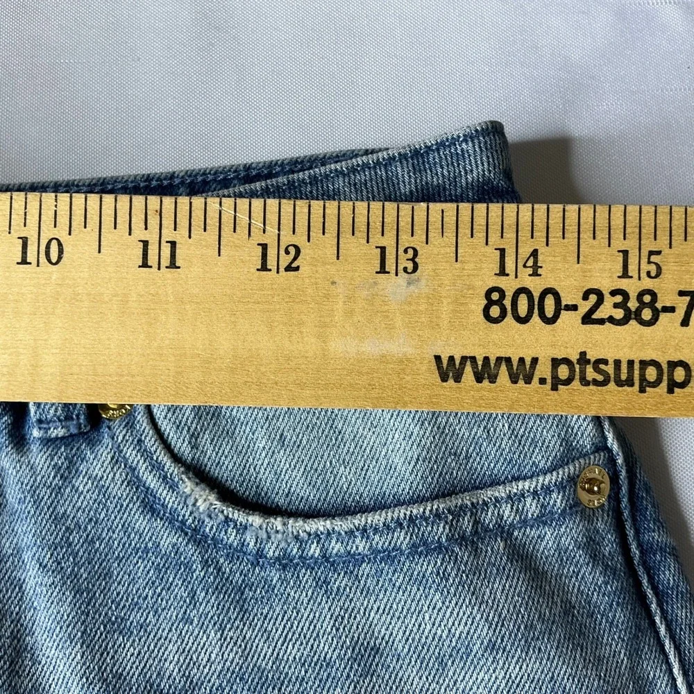 Michael Kors Womens Denim Shorts Light Wash Frayed Raw Hem Gold Hardware‎ Size 2